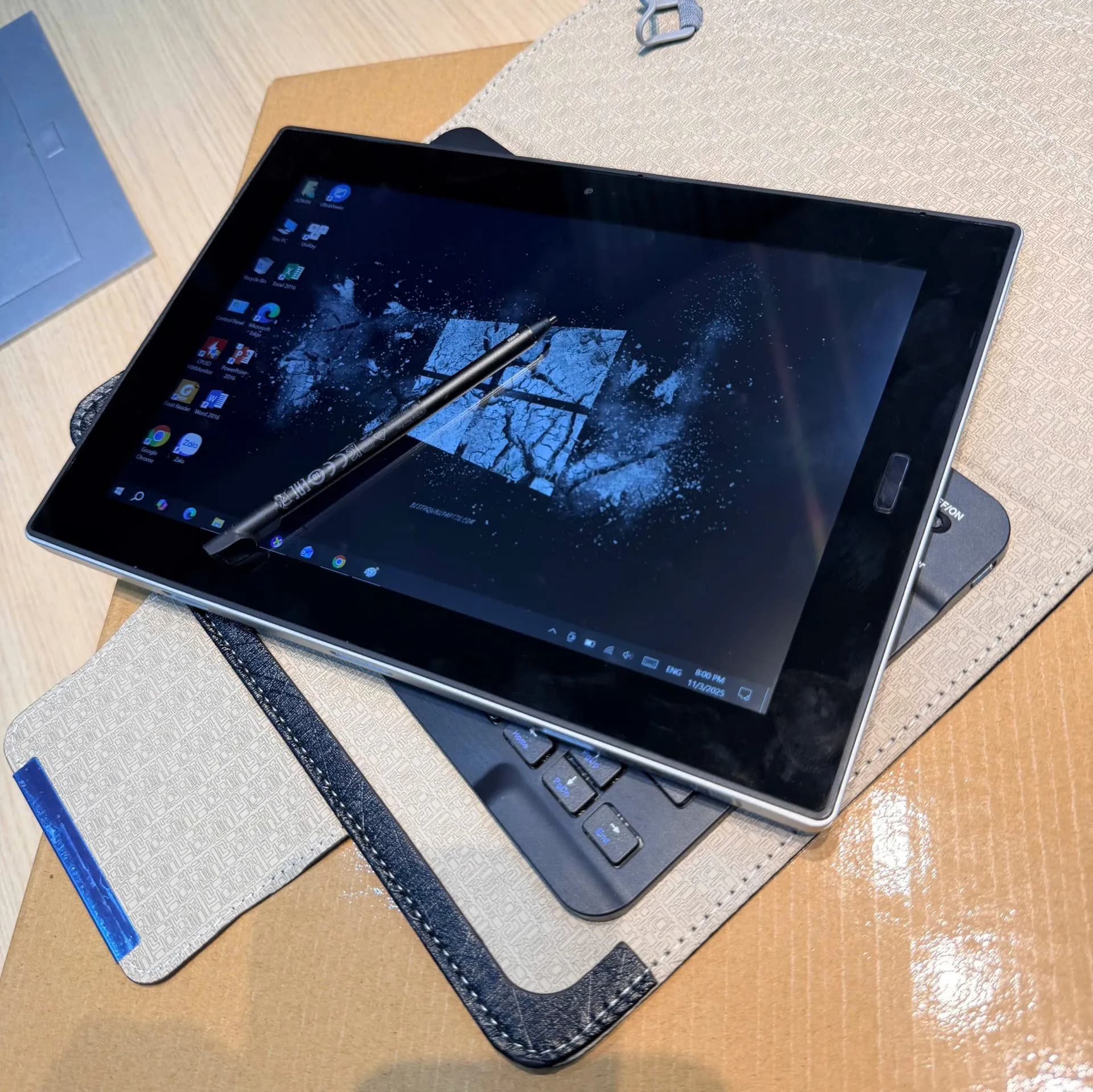 Laptop Nec 2in1 sản xuất 2020